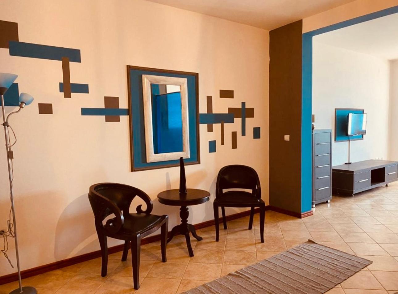 Budva Felix Suites Eksteriør bilde