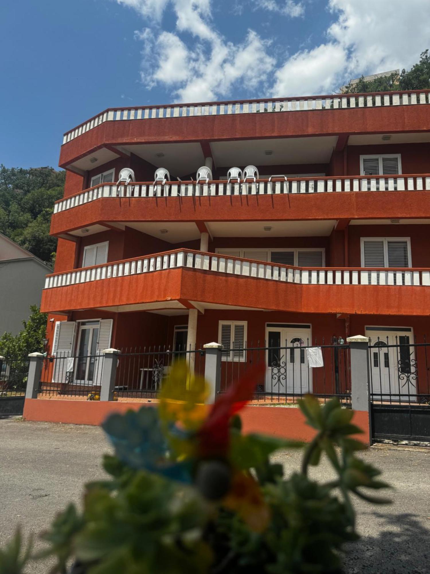 Budva Felix Suites Eksteriør bilde