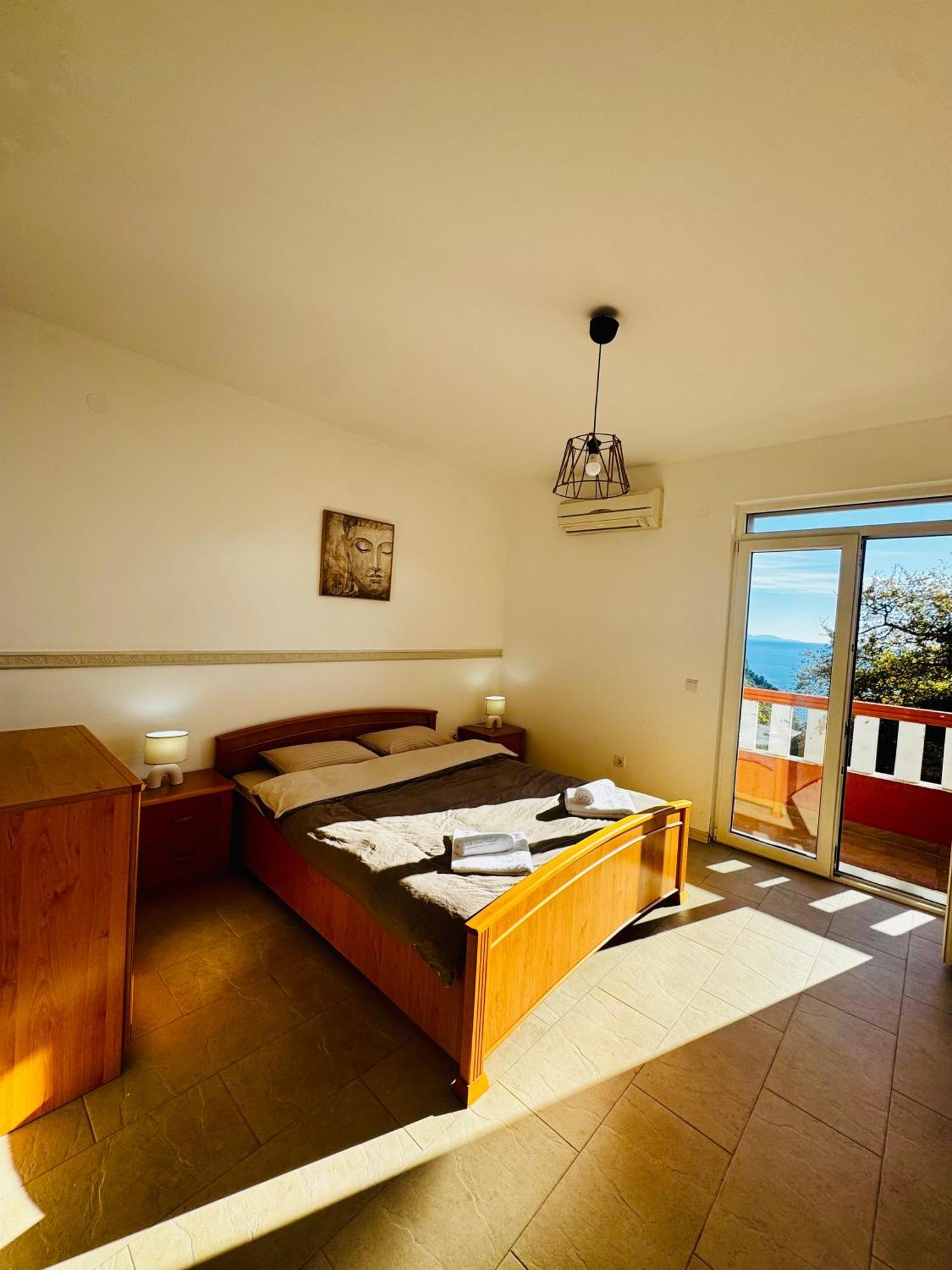 Budva Felix Suites Eksteriør bilde