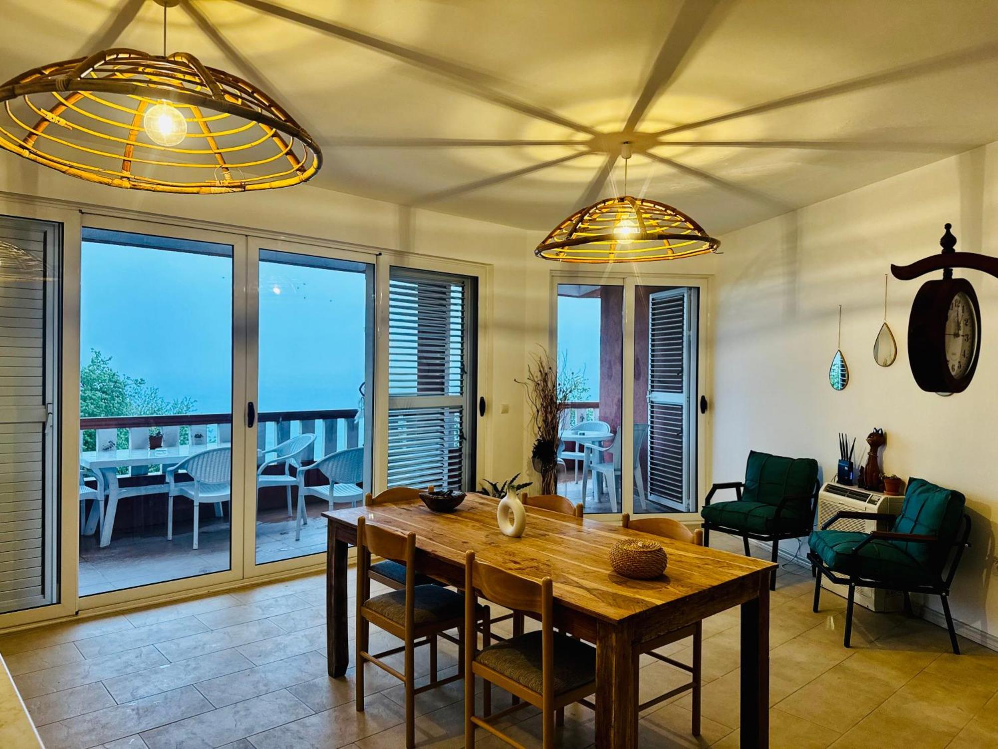 Budva Felix Suites Eksteriør bilde