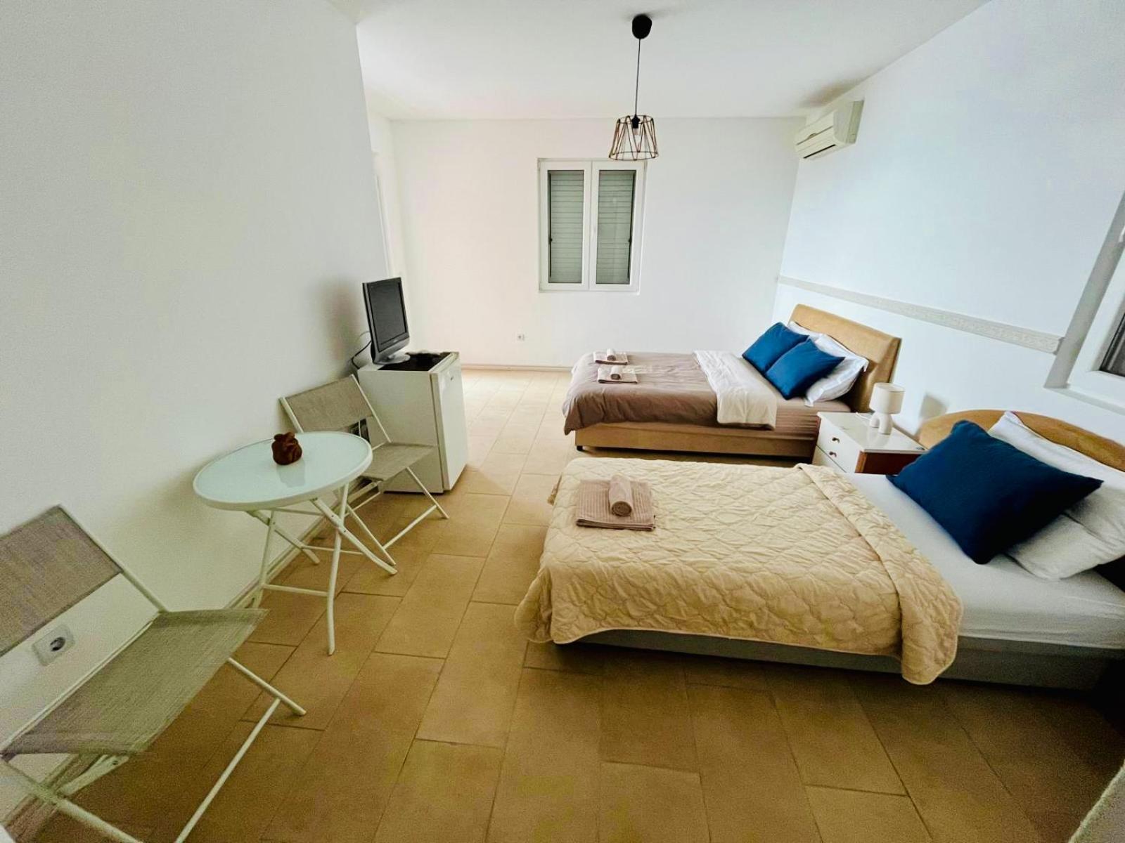 Budva Felix Suites Eksteriør bilde