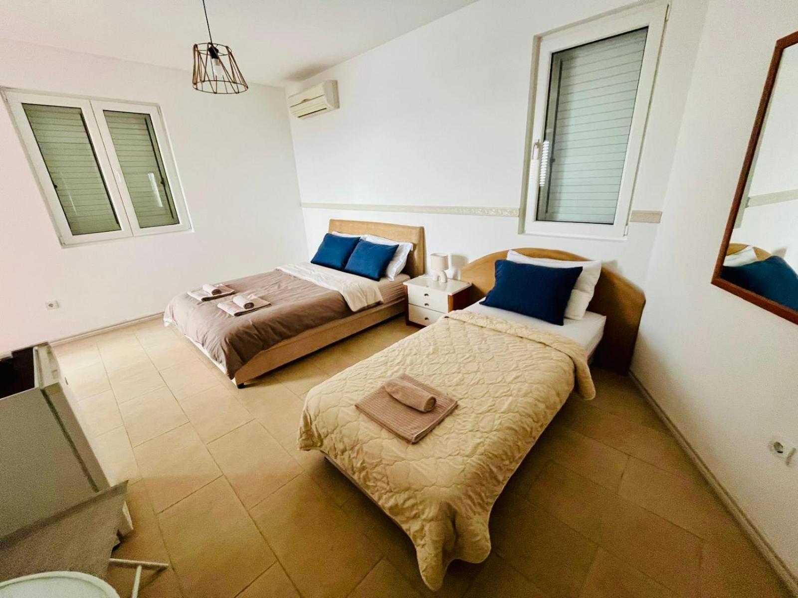 Budva Felix Suites Eksteriør bilde